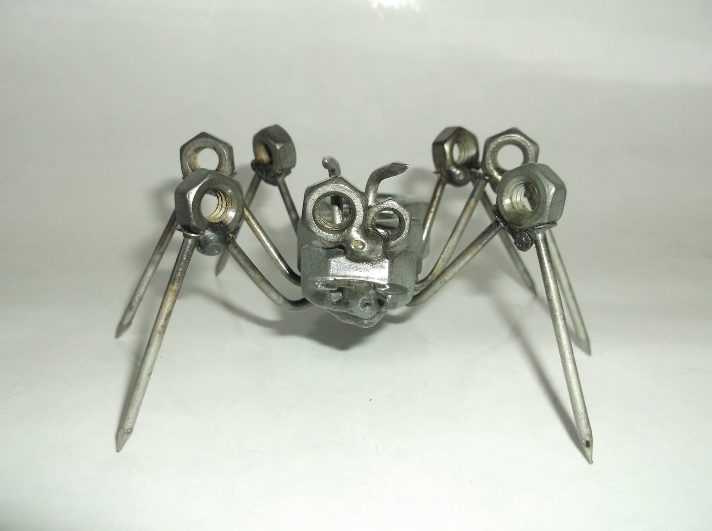 Ant Figurine, Recycled Metal Ant Sculpture Garden Stake