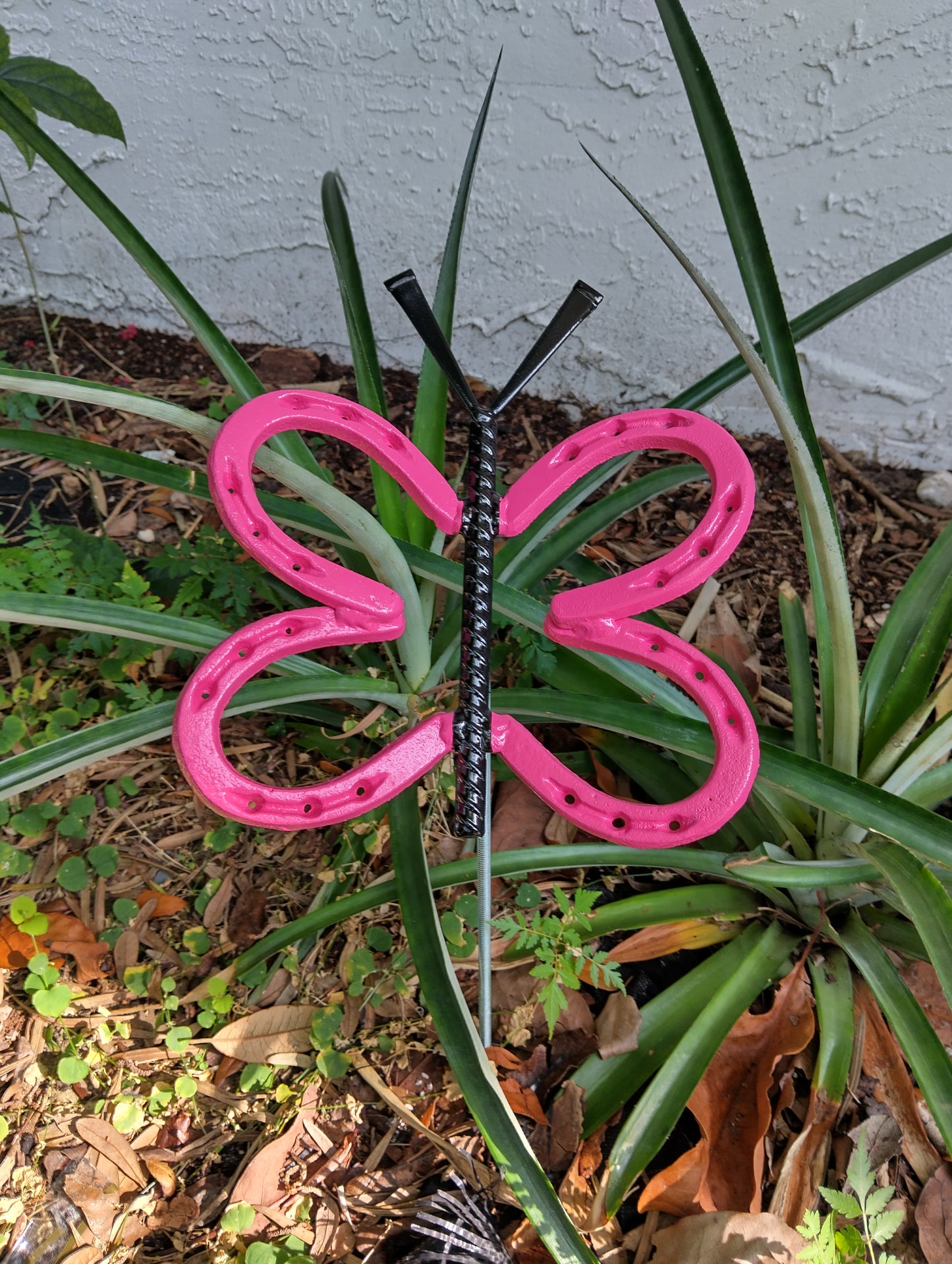 Hot Pink Horseshoe Butterfly Garden Stake, Welded Metal Yard Art