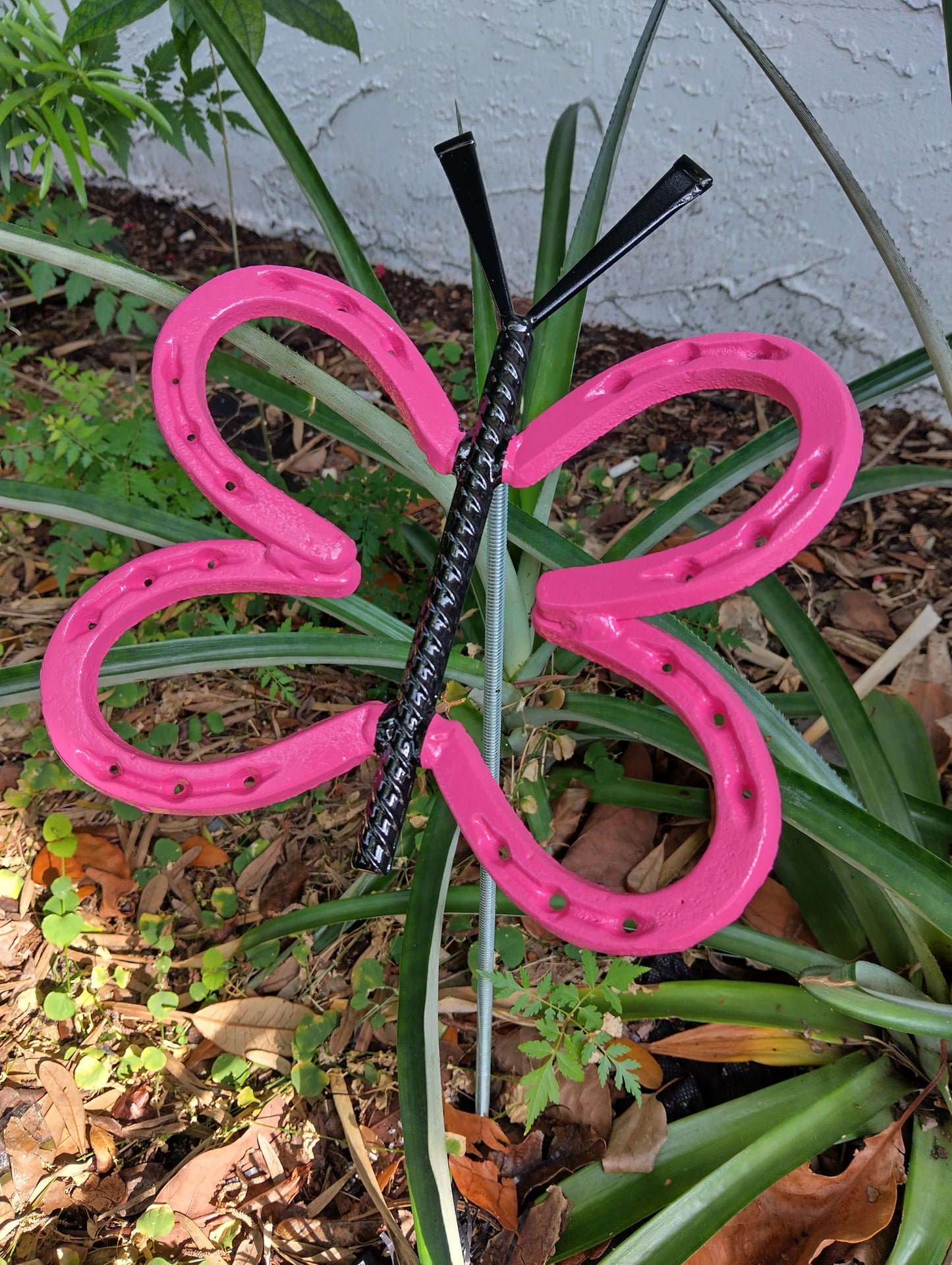 Hot Pink Horseshoe Butterfly Garden Stake, Welded Metal Yard Art