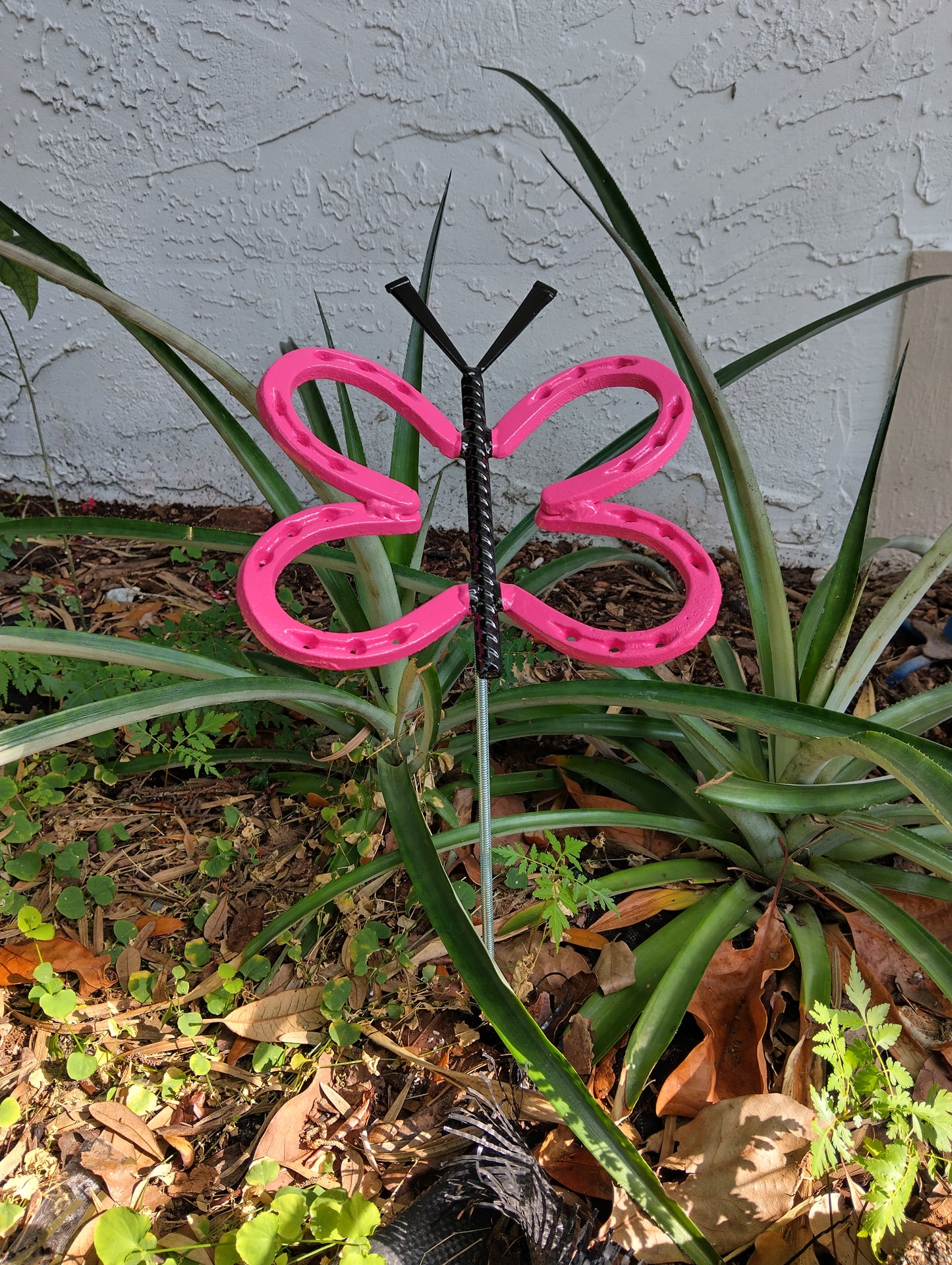 Hot Pink Horseshoe Butterfly Garden Stake, Welded Metal Yard Art