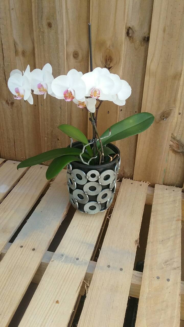 Pink Metal Vase, Metal Flower Pot Container (Holder), Recycled Art