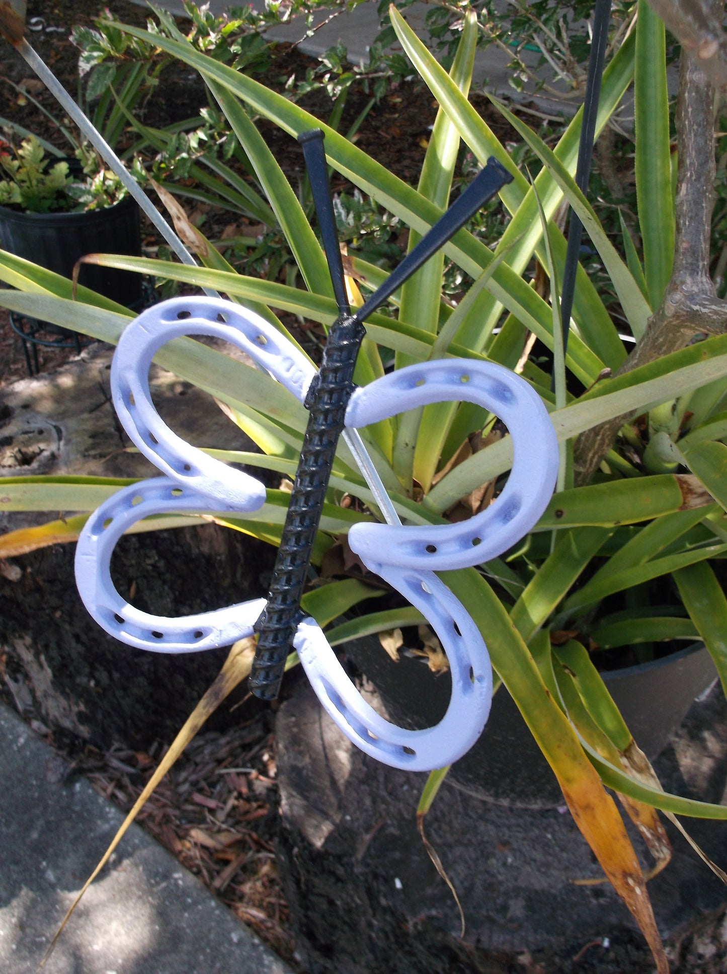 Violet Horseshoe Butterfly Garden Art, Garden Stake, yard art