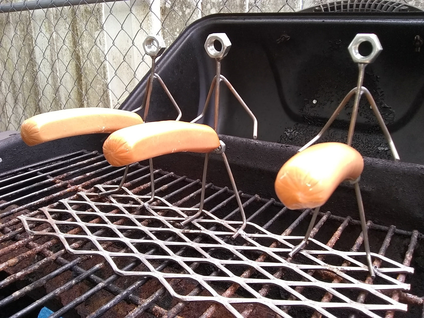 Triple Metal Art Grill Guy, Barbeque, BBQ, Metal Art, brat/hotdog cooker