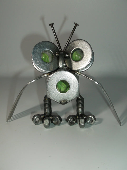 Green Owl Metal Magnet