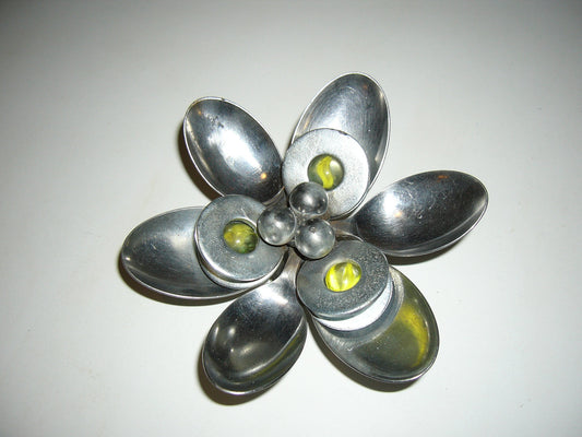 Yellow Spoon Flower Magnet, Recycled Welded Metal Arts and Crafts